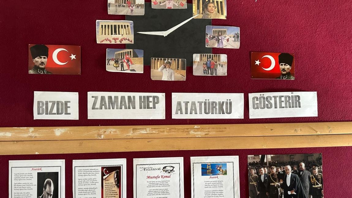 10 KASIM ATATÜRK'Ü ANMA ETKİNLİĞİ